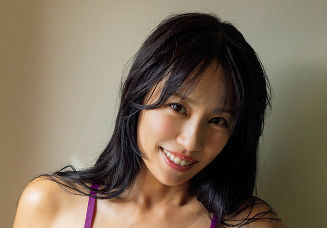 霧島聖子がかつてないほどセクシー&ヘルシーに「この日のために鍛え上げたお尻をぜひ見てほしい!」